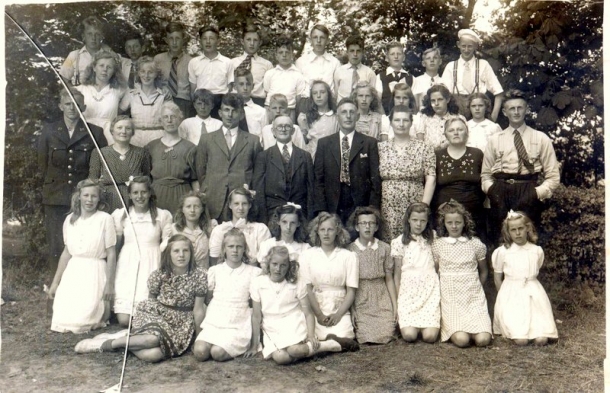 Knapen en meisjesverenigingen